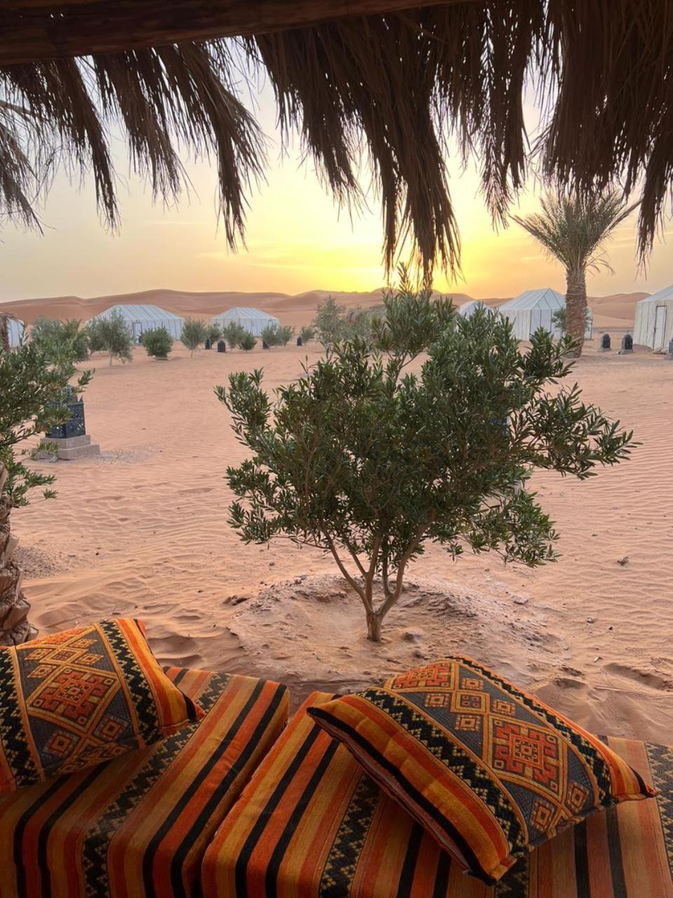 Starlit Camp Hotell Merzouga Exteriör bild